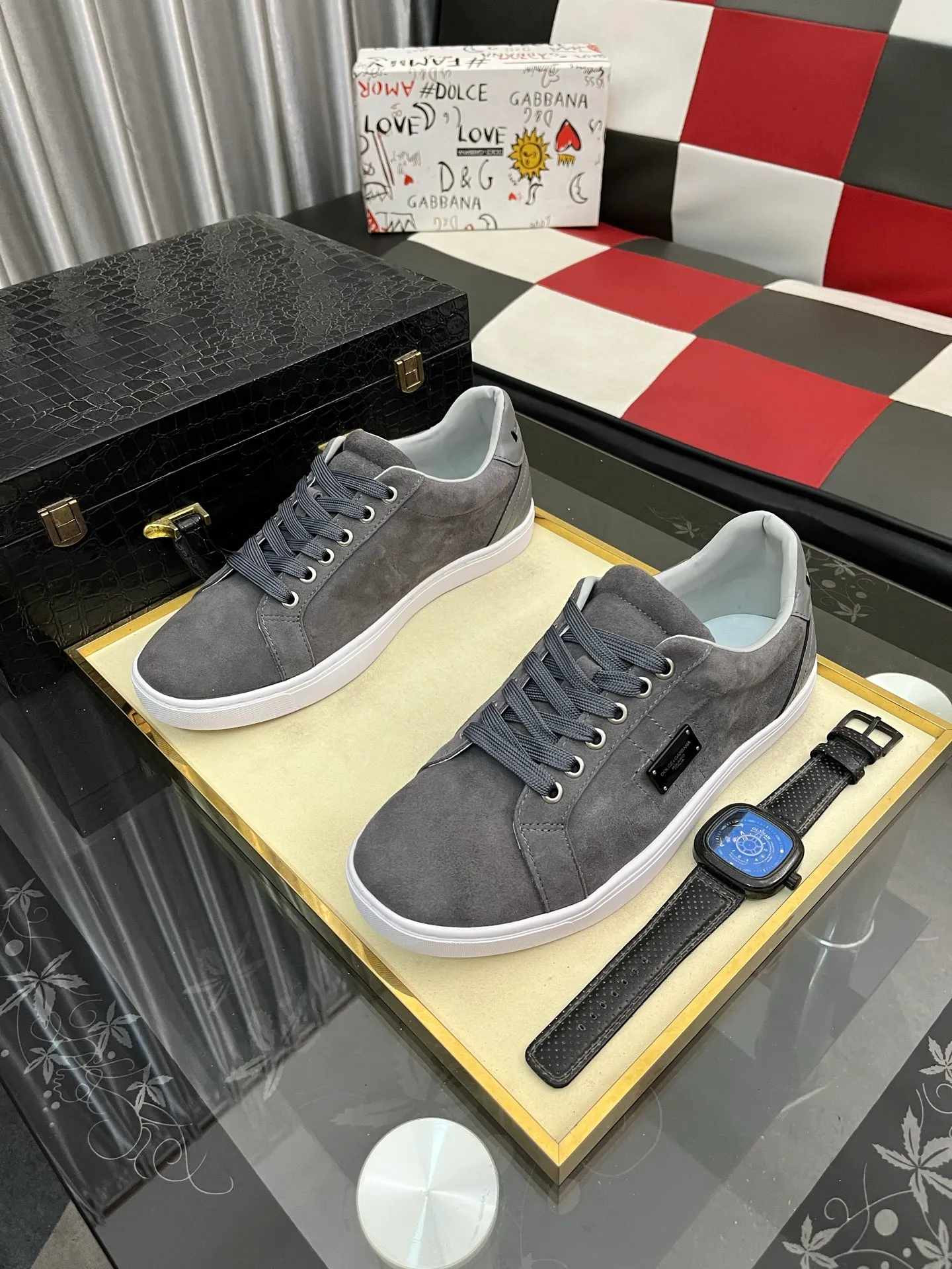 Men's shoes 💰400⌚️⌚️New DG Dolce & Gabbana high-end couple's sports and casual shoes, imported cowhide, multiple material splicing design➕Imported cowhide lining, cowhide foot pads➕Original TPR elastic outsole. Size: 38-46
